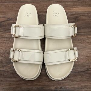 A New Day Women's Off-White Slide Sandals